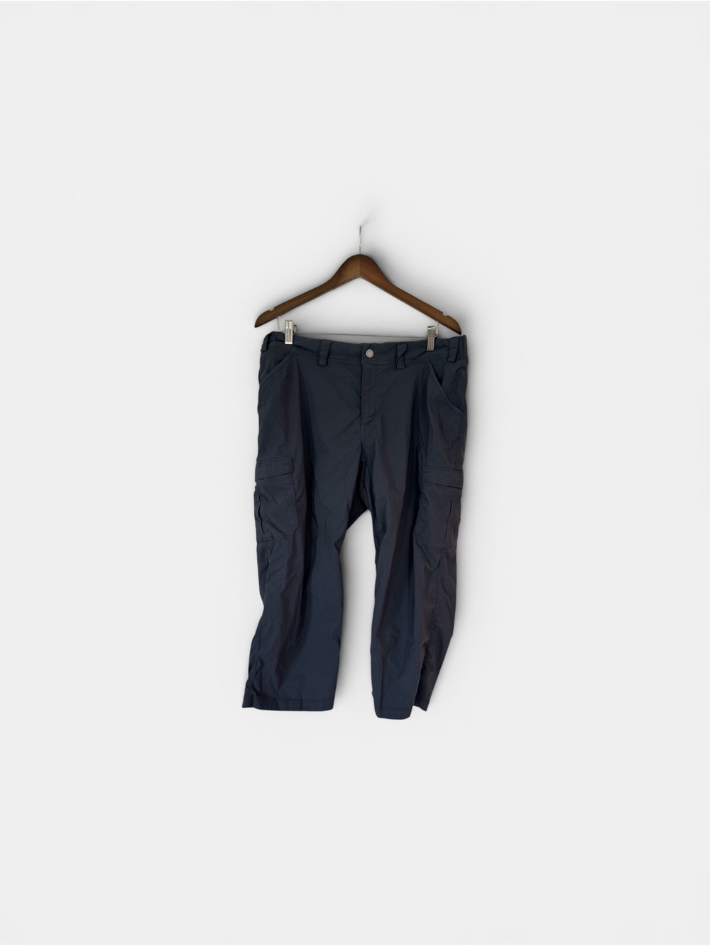 Duluth Trading Co Navy Cargo Pants - Utility Style